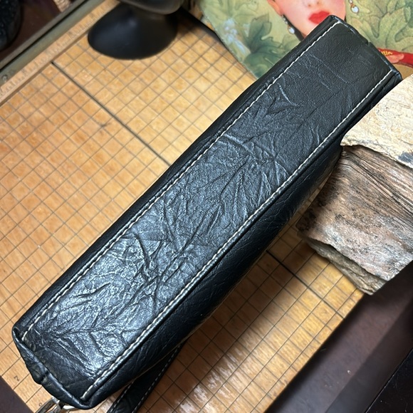 Stone Mountain USA Bag Black Leather w PVC Silver Zipper Pockets 9”Lx6.75”Hx2”D - Picture 10 of 17